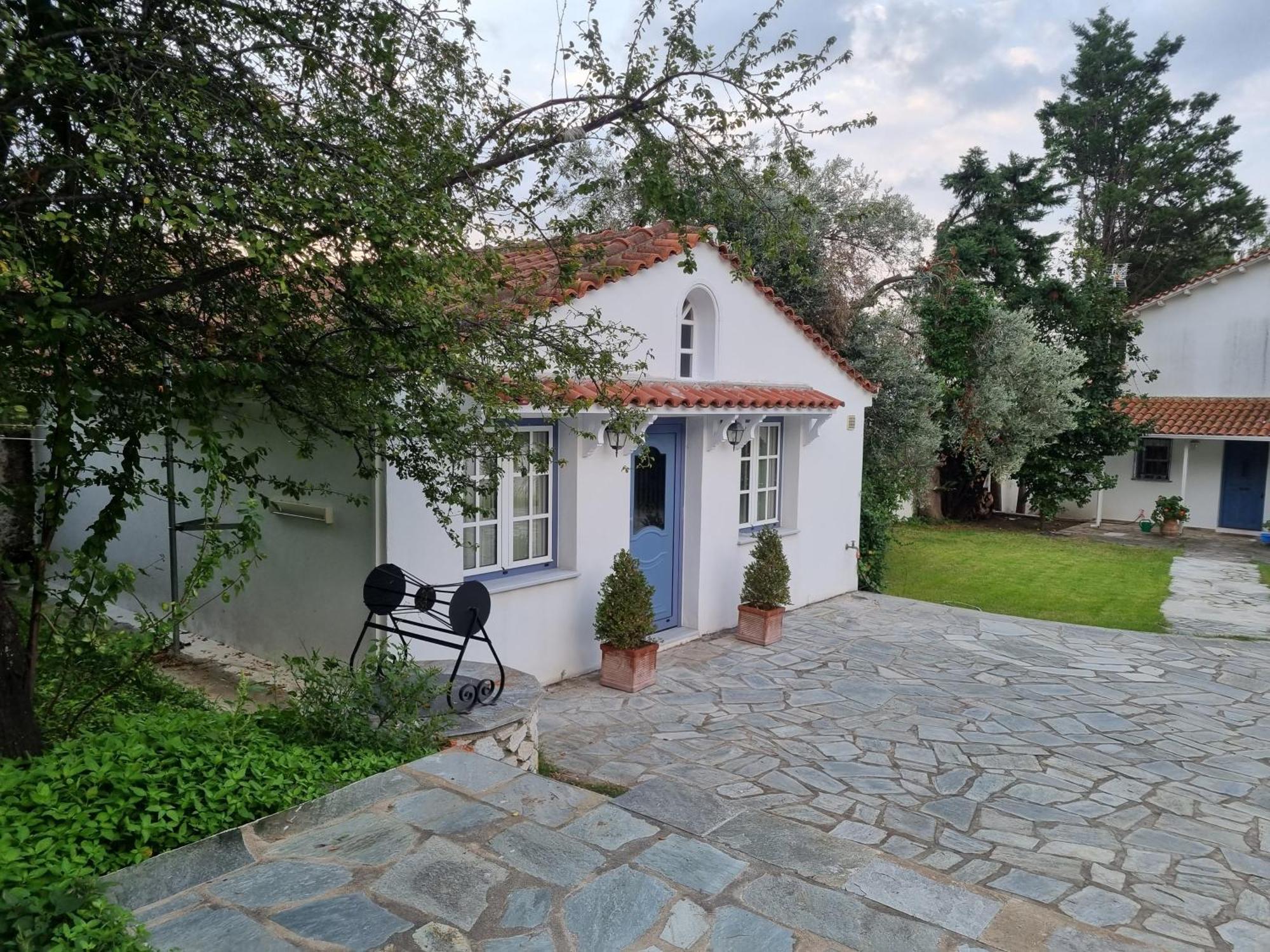 Tellina Villa Skiathos Town